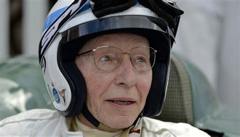 Only Man To Win F1 And Moto Gp John Surtees Passes Away Age 83 Newshub