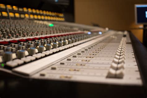 Recording Studio Production Producer And Button 4k Hd Wallpaper