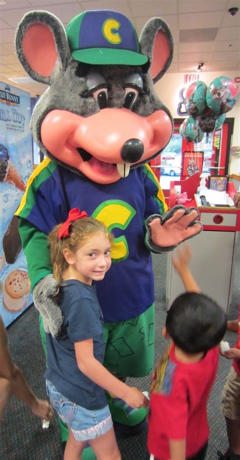Evan And Laurens Cool Blog 81012 Have You Been To Chuck E Cheese