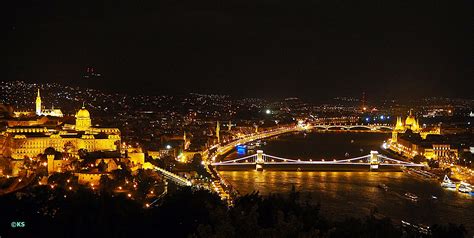 No effects or anything creative was done to the film. Budapest bei Nacht | Fotoklub Hard