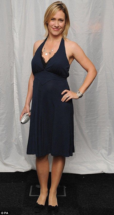 That S Better Sophie Raworth Steps Out In A Sleek Navy Dress After Her Nightie News Faux Pas