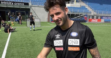 Aron dønnum goller paslar goals passes skills. - Mye jorder, men veldig trivelige folk / Vålerenga