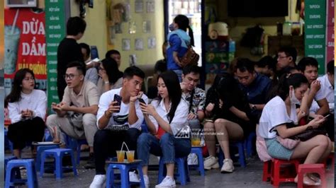 24 видео 1 621 просмотр обновлен 27 февр. Không còn 'thả thính', Tiến Linh đi trà chanh với Huỳnh ...