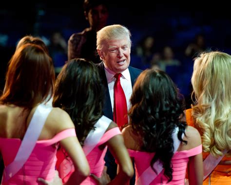 Un Magnate Se Pasa De La Raya El Comportamiento De Trump Con Las Mujeres Español