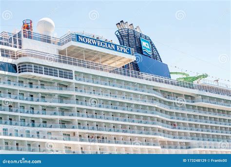 Norwegian Epic Cruise Ship Docked In Barcelona Port Editorial Stock Image Image Of Harbour