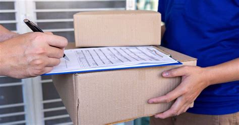 What Can Be Delivered With A Same Day Delivery Courier Vēlox Express