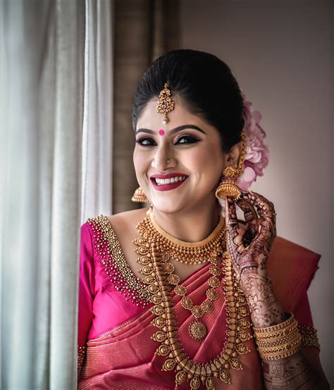 Kerala Wedding Bride Photos Onam Special Kerala Bridal Sarees For Keralites We Offer Quality