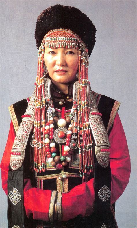 Pin By Francoise Authie On Mongolian Splendor Khenghiss Jewels
