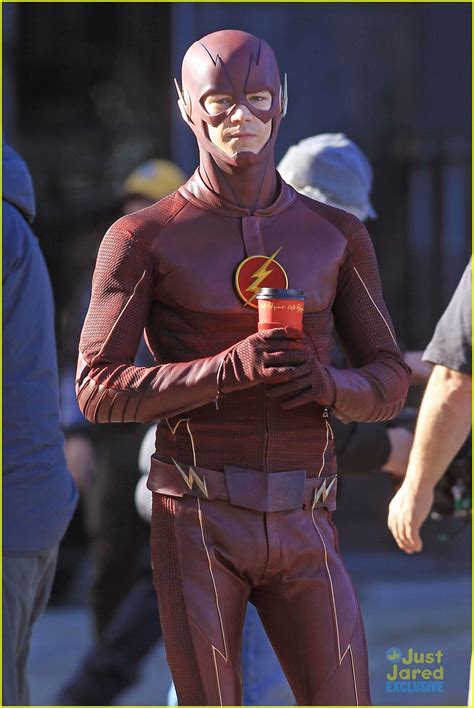 grant gustin reveals the flash season trailer at comic con photo my xxx hot girl