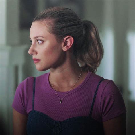 Riverdale Series Riverdale 2017 Riverdale Cast Betty Cooper Outfits