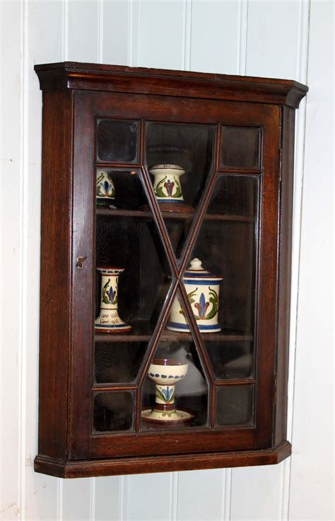 Small Mahogany Wall Mounted Corner Cabinet Antiques Atlas