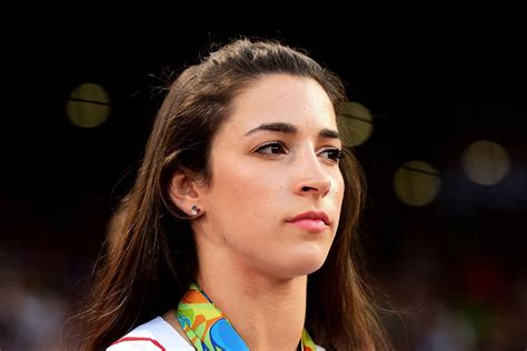 Aly Raisman Posed Nude For ”sports Illustrated Swim” Teen Vogue