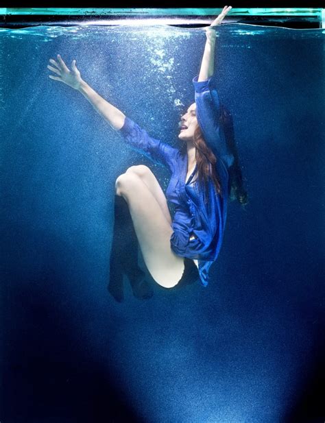 Burning in water, drowning in flame is the fifth episode of the third. Painting Of Woman Drowning In Water Preview - 970x1264 ...
