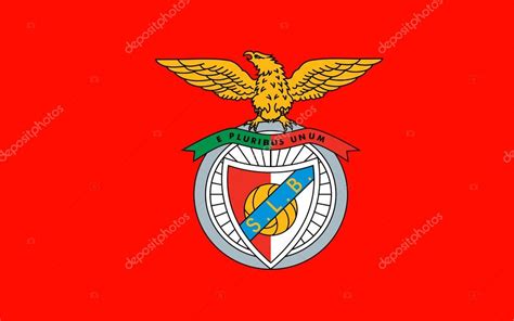 A equipa de rui vitória garantiu o «tetra» na penúltima ronda, com uma goleada ao vitória de guimarães. Bandeira de clube de Futebol Benfica, Portugal ...
