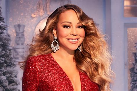 Mariah Carey Takes Centre Stage At 2022 Maceys Thanksgiving Day Parade