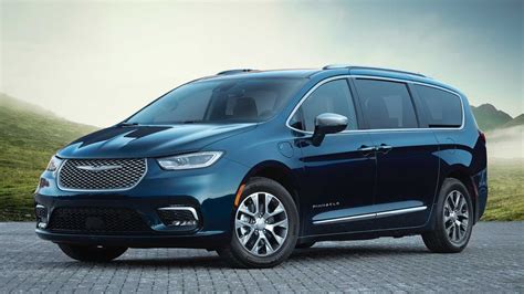 Chrysler Pacifica Hybrid News And Reviews