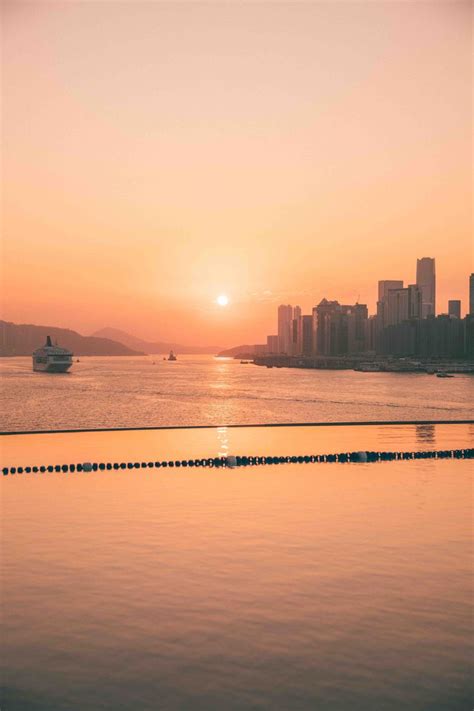 You Cant Come To Hong Kong And Not Take These 10 Photos One World