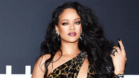 Pics Rihanna Topless In Brazil Riri Bares All On Beach For Vogue