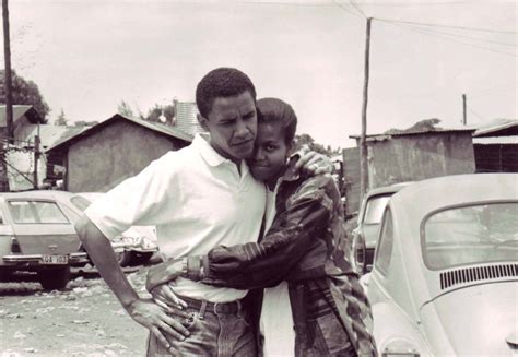 10 Photos Of Barack And Michelle Obama That Would Make You Want To Fall