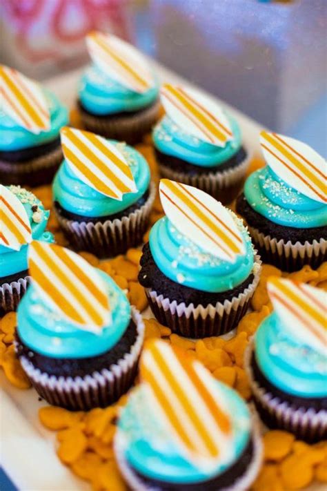 Granulated sugar 2 eggs 1/2 c. 8 best Surfboard cupcakes images on Pinterest | Surf cake ...
