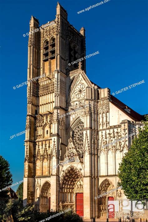 Saint Etienne Cathedral Auxerre Yonne Burgundy France Stock Photo