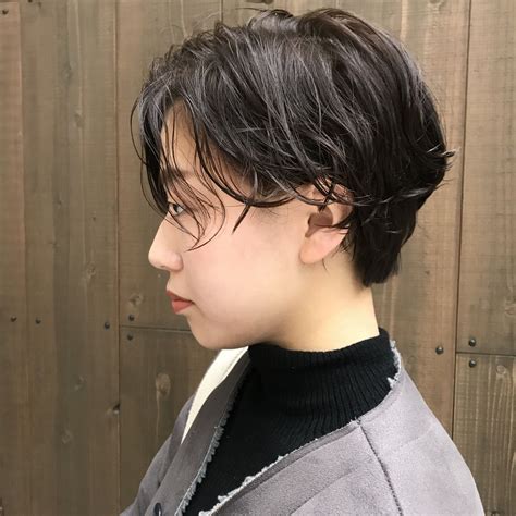 心に強く訴えるショート ヘア が 似合う 人 - 世界のすべての髪型