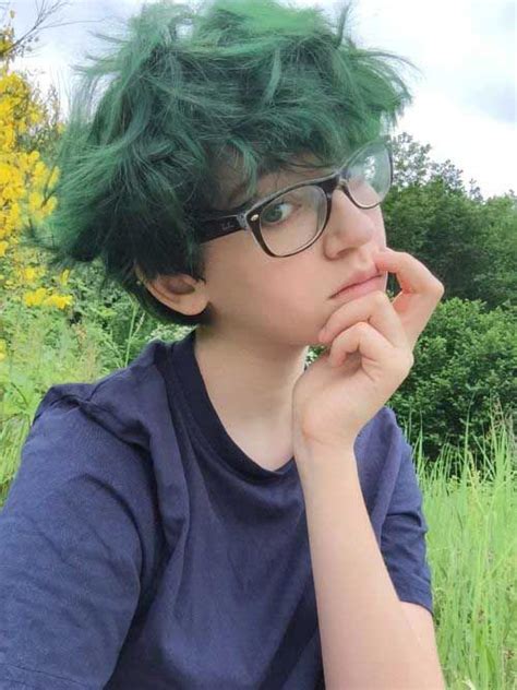 Androgynous haircuts for long hair are harder to accomplish due to the fact that long hair is classically female. 30 Great Hair Color for Short Hair | Short hair styles ...