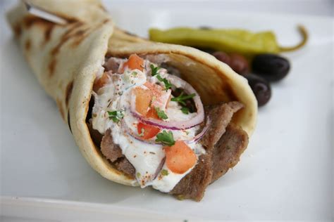 Pin By Marcs On Dd Foods Homemade Gyro Recipe Fresh Meat Food