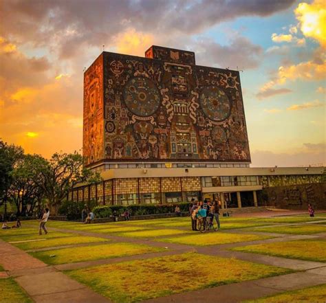 Buscar información de los municipios y ciudades de méxico, como hoteles, clima, cifras clave, la gente, turismo. Arquitectura: Ciudad Universitaria de México, la más bella ...