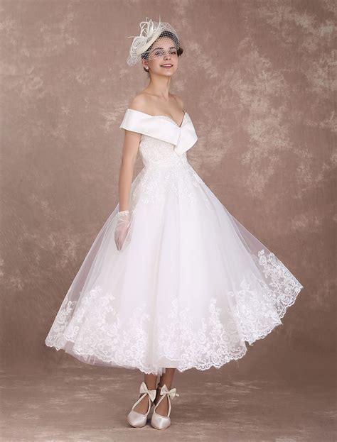 Vintage Wedding Dresses Off The Shoulder Short Bridal Dress 1950 Lace
