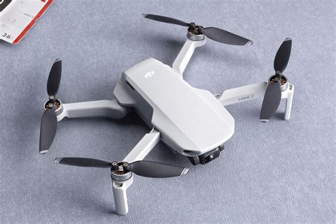 Djis Palm Sized Mini 2 Drone Flies Further And Shoots 4k For 449