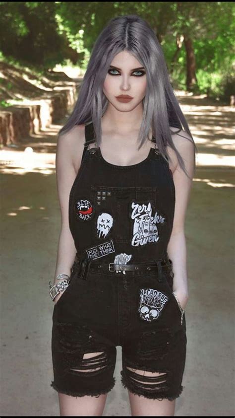 Dayana Crunk Emofashionwear Fashion Goth Outfits Hot Goth Girls