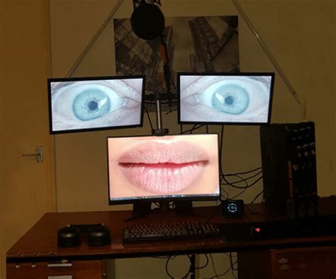 20 Of The Worst Computer Setups Shared By The Cursed Setups Twitter