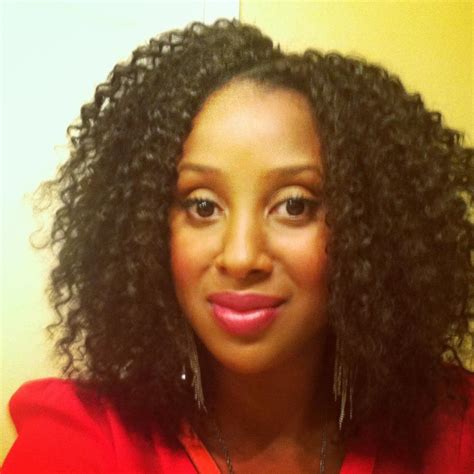 Shop our collections by shake n go, milky way, ultra plus, hollywood hair topic, beverly johnson and do me. Be Bold.. Be Daring... Be YOU: Many hairstyles of Me...