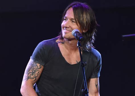 Born keith lionel urban on oct. Keith Urban Defines the Meaning of Love in 'Parallel Line ...