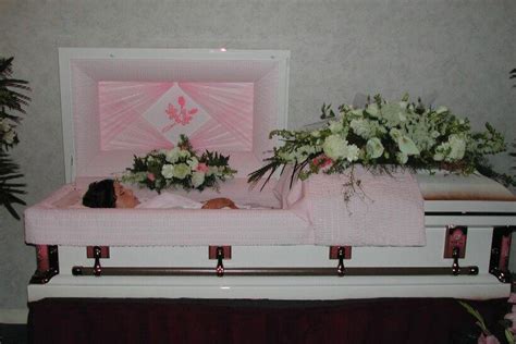 While a casket typically symbolizes death and is often viewed in a negative light, the folks at lindner believe their burial beauties will play a big role in changing such preconceptions. Error Page