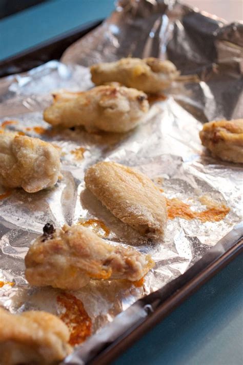 Add the remaining 1 tablespoon oil to the sauté pan, along with the bell pepper, onion, celery and garlic. Black Pepper Chicken Wings | Recipe | Stuffed peppers ...