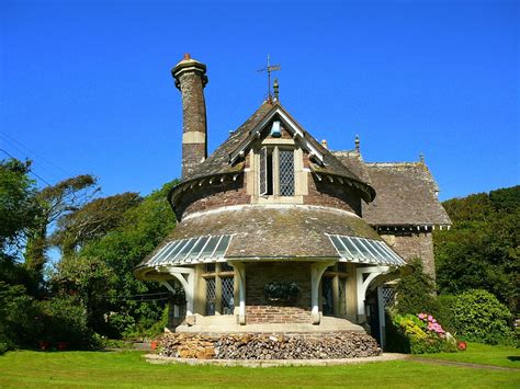 6 Of The Worlds Most Charming Cottages Photos Architectural Digest