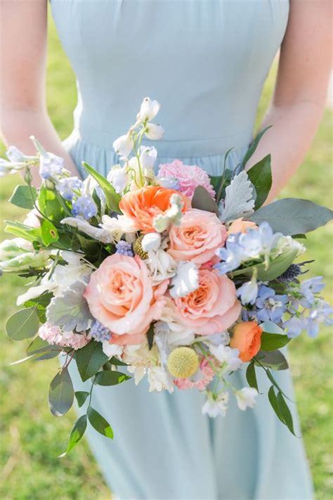Charming And Trendy Serenity Wedding Bouquets Weddingomania