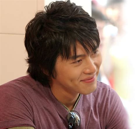 The news comes less than a week after the conclusion of hyun bin's hit drama crash landing on you, which achieved the highest viewership ratings in tvn history during its finale on. Korean Actor Hyun Bin Picture Gallery