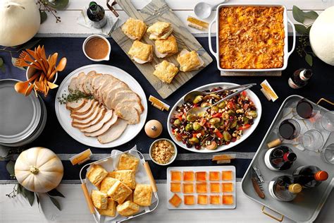 Our Favorite Friendsgiving Ideas For A Laid Back Feast Friendsgiving Food Macedonian Food