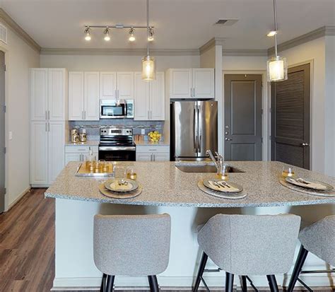 Start your apartment search today. Watch Videos & Virtual Tours | West Nashville TN ...