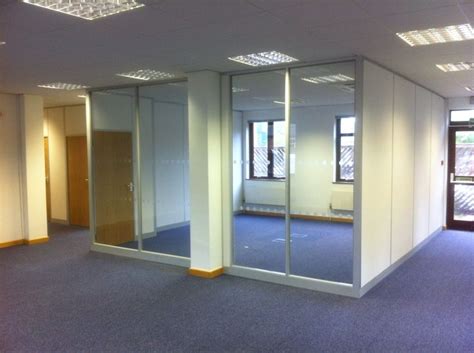 Komfort 600 Series Office Partitioning Installed By Pse Interiors Ltd