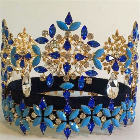 Pin By Bianca Fry On M O D E L L I F E Miss World Crown Design