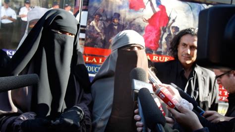 Veiled Muslim Woman Eyes French Presidency Ctv News