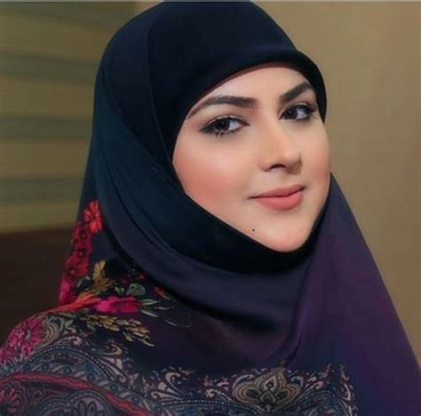 Pin By 999 Images On Hijab Beautiful Iranian Women Muslim Beauty Arabian Beauty Women