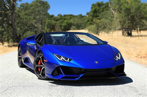 Huracan evo spyder trunk and cargo space. 2020 Lamborghini Huracán Evo Spyder First Drive Review ...