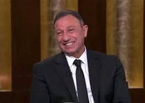 ويتسلم الكابتن محمود الخطيب جائزة النادي الأهلي، في حضور كوكبة من كبار مسئولي ونجوم كرة القدم في العالم، الذين تم توجيه الدعوة إليهم بهذه المناسبة. اعترافات مثيرة للمتهمين بسرقة فيلا محمود الخطيب | الحوادث | جريدة الطريق