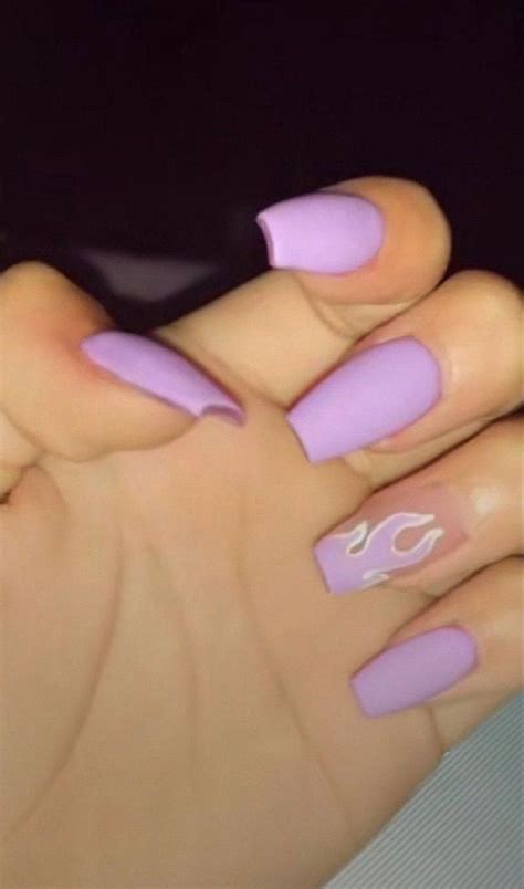 𝙲𝚞𝚝𝚎 𝚙𝚞𝚛𝚙𝚕𝚎 𝚗𝚊𝚒𝚕𝚜 𝙽𝚘𝚝𝚖𝚒𝚗𝚎 Purple Acrylic Nails Acrylic Nails