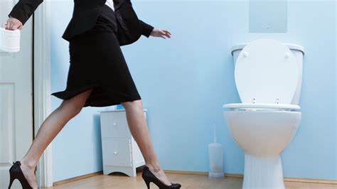Toilet Anxiety Should I Stay Or Should I Go Huffpost Uk Life